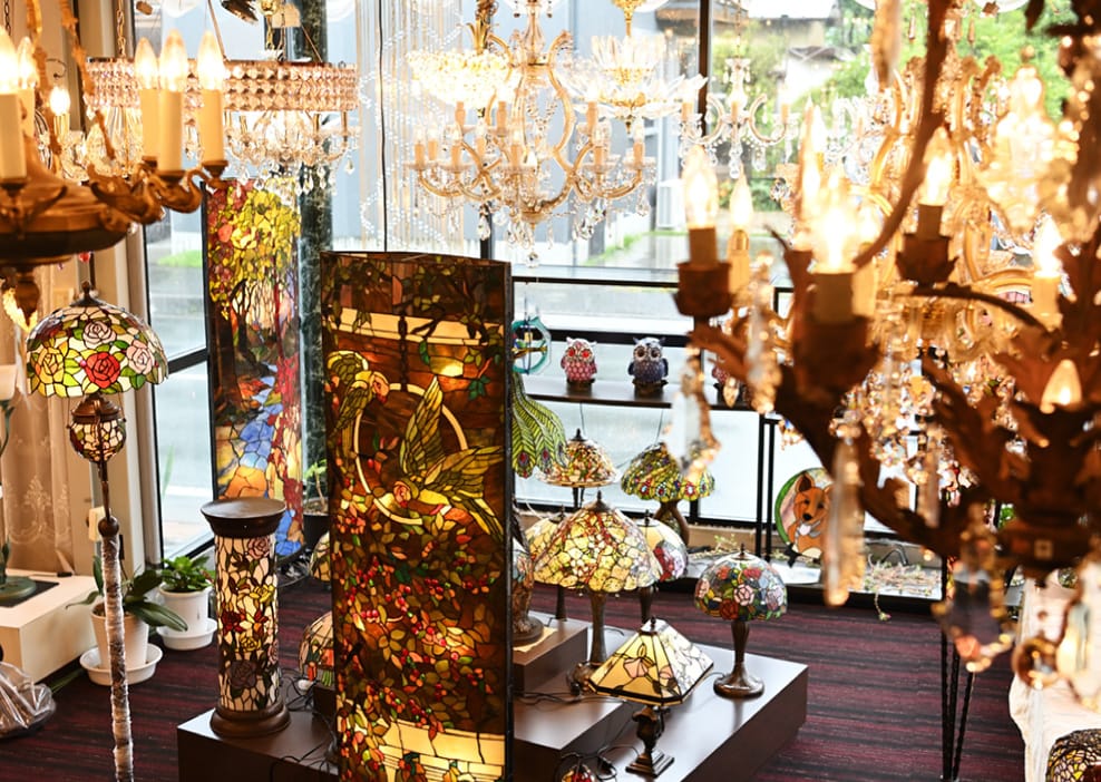 ⚫️大型ディスプレイキャビネット照明付き、飲食店、美容院、雑貨屋